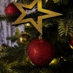 Vianočné ozdoby - sada plastových gulí 24 ks, priem. 8 cm, vínová, 12x matná, 12x glitter – Obrázok 5